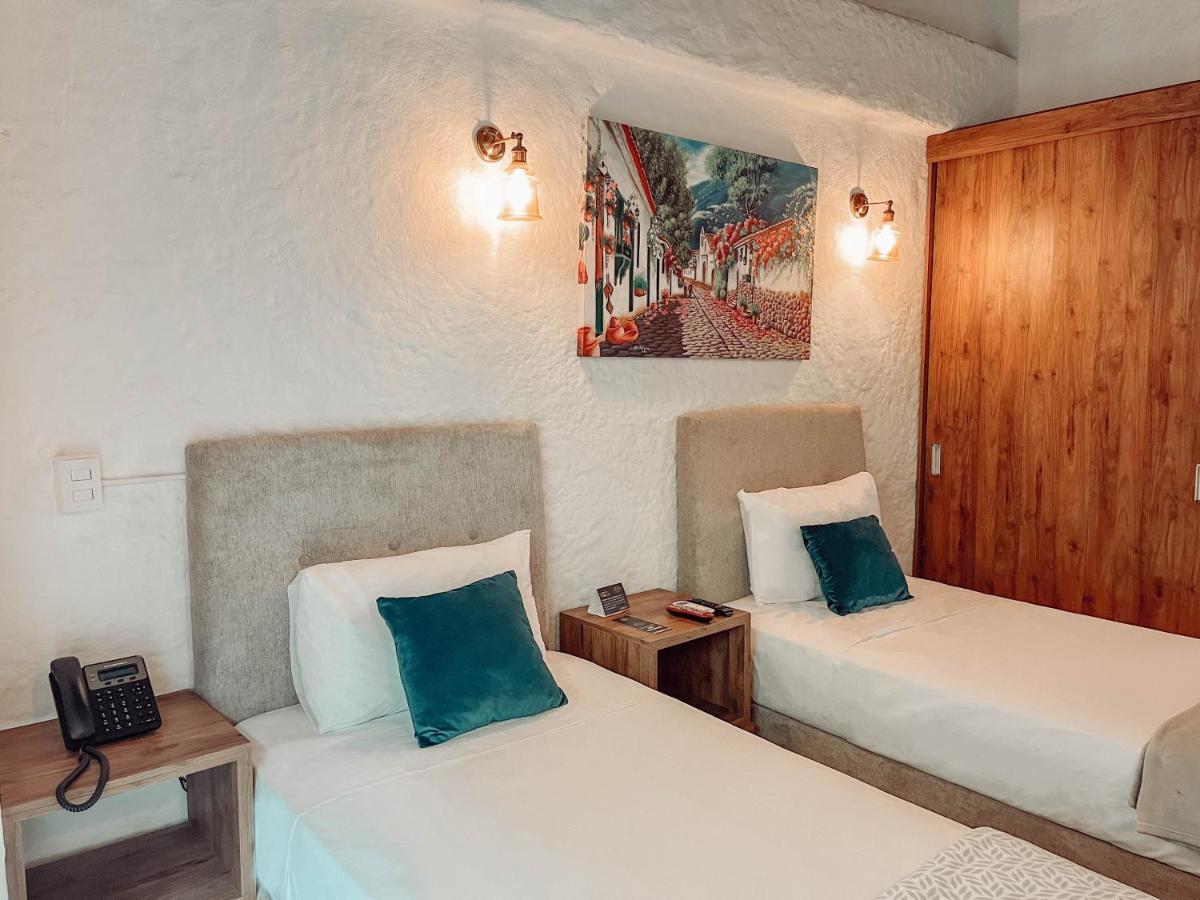 Hotel Boutique Casa Del Hidalgo Cali Exteriör bild