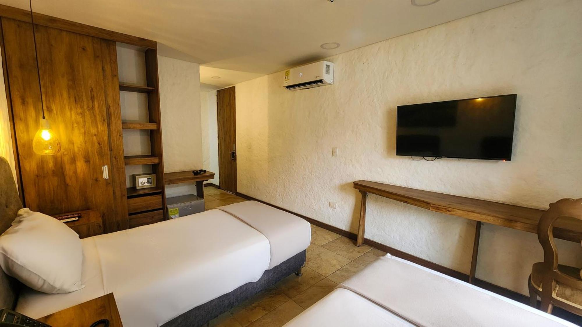 Hotel Boutique Casa Del Hidalgo Cali Exteriör bild